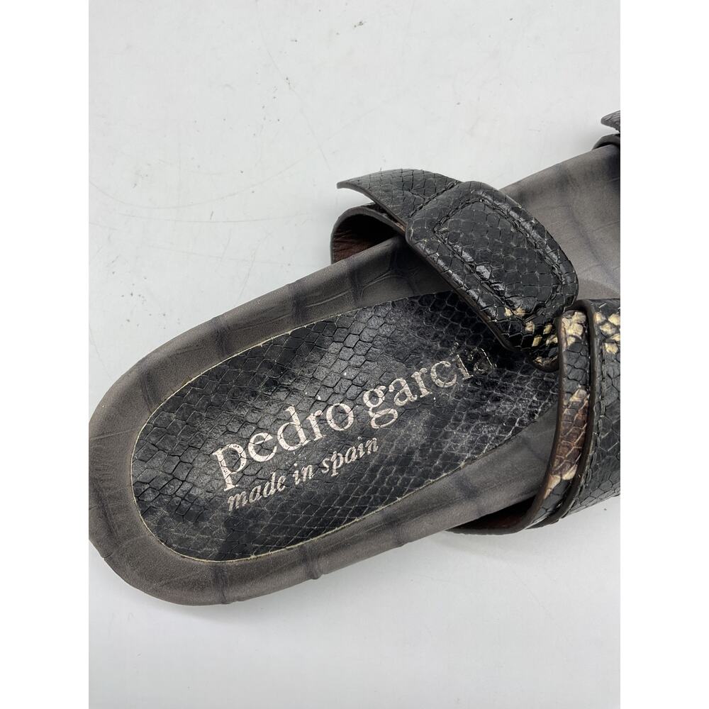 Pedro Garcia 'Arielle' Brown Leather Buckle Snake & Croc Embossed Buckle Slide - Picture 4 of 5